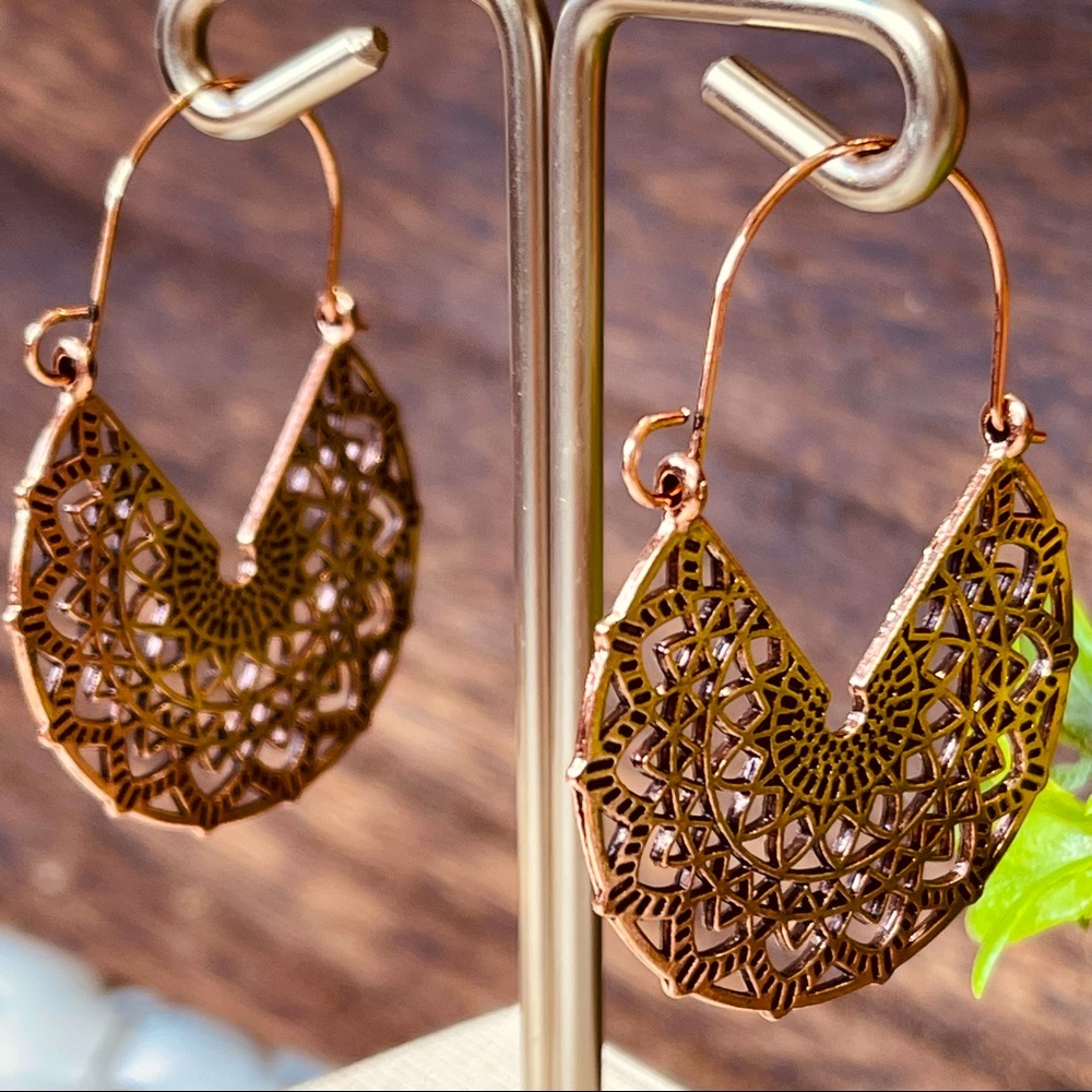 Boho Earrings Open cut out filigree Rose Gold Hoop  versatile Southwestern NEW